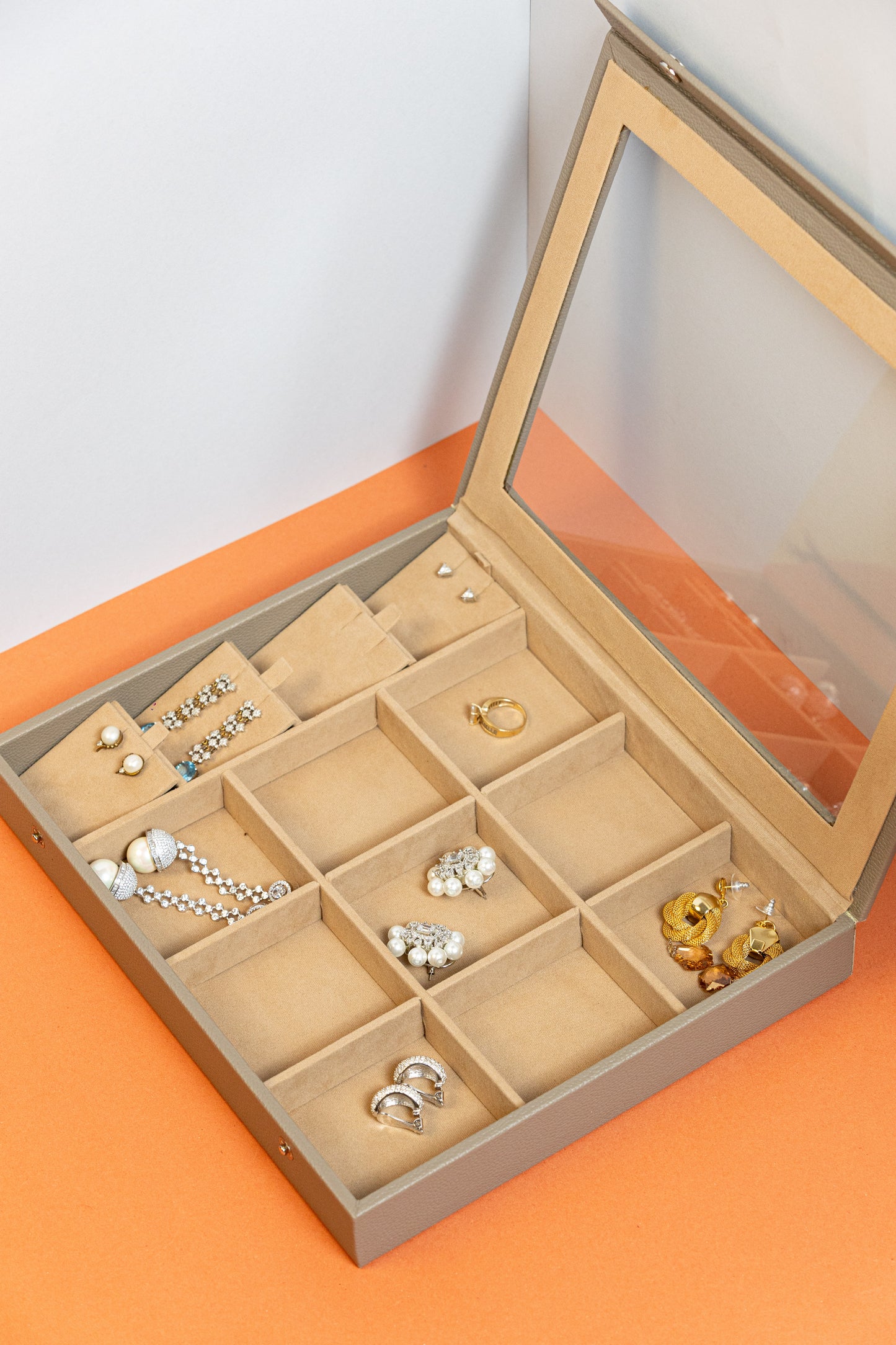 Earrings Organiser